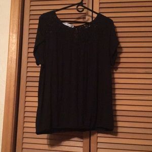 Black top with black detail on top